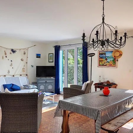 Maison Plain-pied, Proche Et Commerces, Jardin, Wifi Gratuit, Parking Prive - Fr-1-361-46