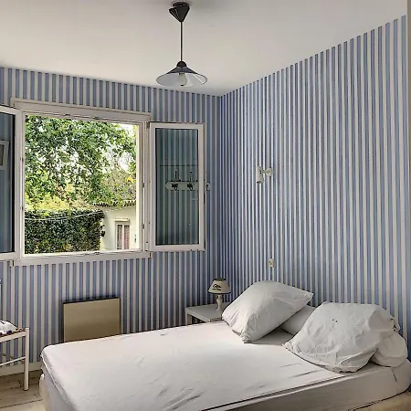 Holiday home Maison Plain-pied, Proche Et Commerces, Jardin, Wifi Gratuit, Parking Prive - Fr-1-361-46