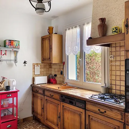 Holiday home Maison Plain-pied, Proche Et Commerces, Jardin, Wifi Gratuit, Parking Prive - Fr-1-361-46